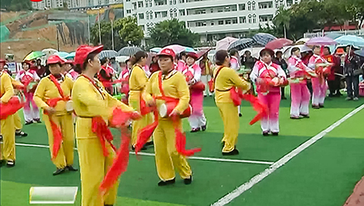 县老年妇女联谊会举行庆“三八”活动 - 憨鼠网