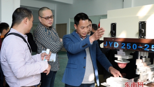德化：高新生产技术增强陶瓷企业信心 - 憨鼠网
