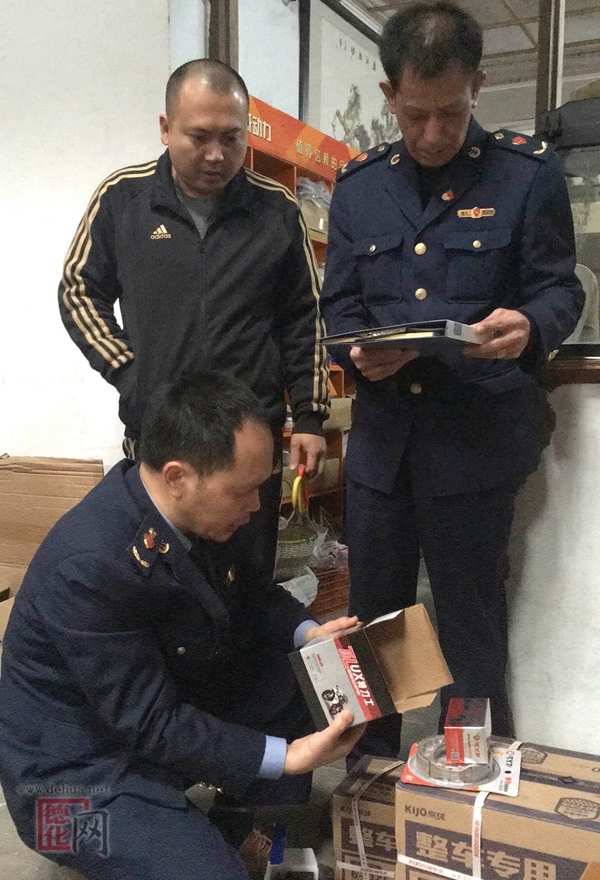 县市场监管局开展电动车专项检查 - 憨鼠网