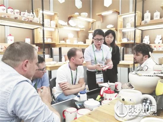 第125届广交会 德化陶瓷受外商青睐 - 憨鼠网
