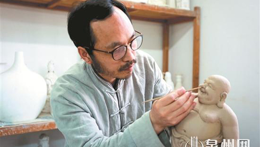 中国工艺美术大师陈明良——用精品让世界读懂德化陶瓷 - 憨鼠网