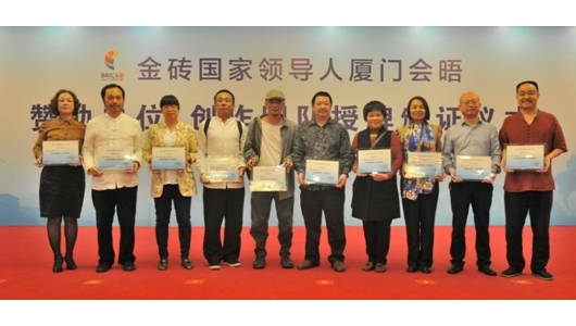 福建德化：“当代官窑”是怎样炼成的 - 憨鼠网