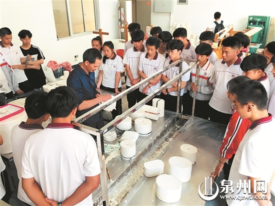 德化开展“陶工爸妈进课堂”活动 - 憨鼠网
