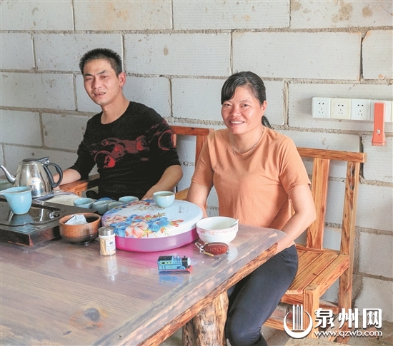 相扶相携自强创业 残疾夫妇养鸭致富 - 憨鼠网