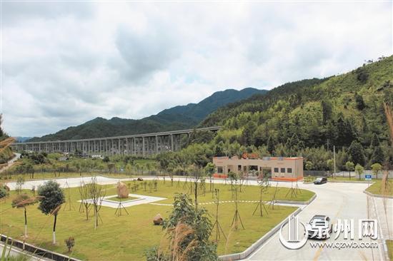 省道215线山茶停车休息区正式投用 - 憨鼠网