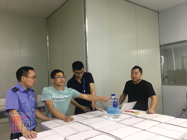 县市场监管局开展饮用水(矿泉水)生产企业监督抽检工作 - 憨鼠网