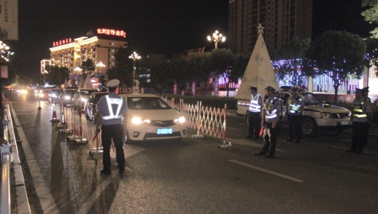 德化县公安局：出重拳织法网 组织多警种开展夜查统一行动 - 憨鼠网