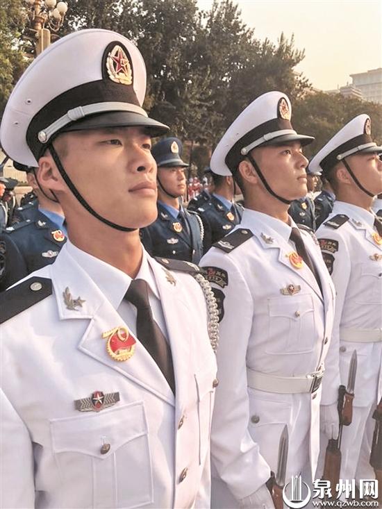 泉州6名民兵参加国庆阅兵：为这一分多钟，所有付出都值得 - 憨鼠网