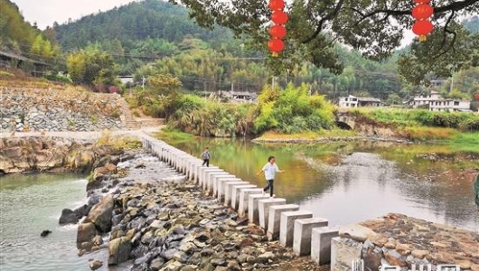 德化上涌：安全生态水系 成10公里绿岸美景 - 憨鼠网