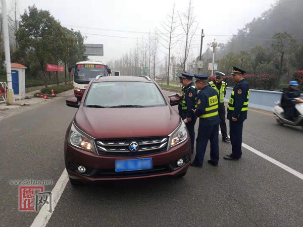 拒不履行交通行政处罚决定 德化一“黑车”司机被法院强制执行 - 憨鼠网