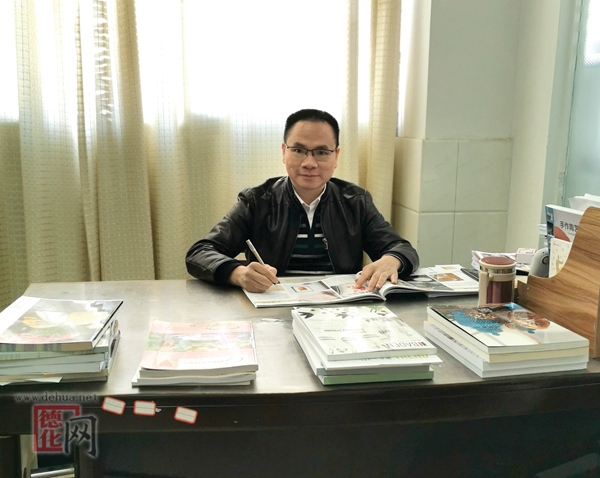 【政协委员风采】郑永章:践行委员职责 关注民生实事 - 憨鼠网