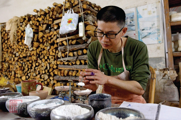 郑国良：白土地上的“黑骑士” - 憨鼠网