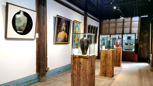 【网络中国节•春节】瓷•花争艳闹新春大型展会在福建历史文化街区内开展 - 憨鼠网