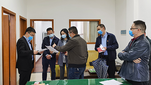 县领导到县房屋安全隐患大排查大整治行动指挥部调研 - 憨鼠网