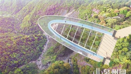 德化：瓷名天下 爱心满城 - 憨鼠网