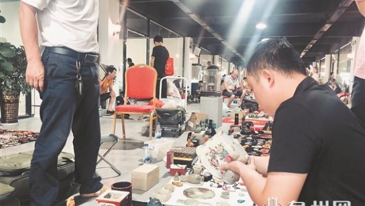 遨游怀旧墟场 鉴赏德化白瓷 - 憨鼠网