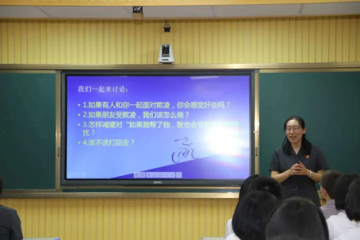 德化法院法制讲座走进泉州外国语学校 - 憨鼠网