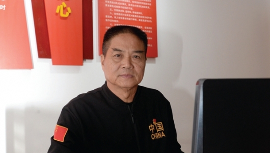 【人大代表风采】许秀凯：让茶油滋润小康生活 - 憨鼠网