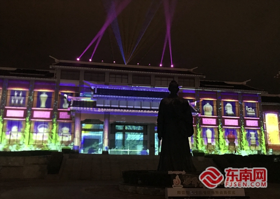 助力夜间经济发展 德化两处景点举行亮灯仪式 - 憨鼠网