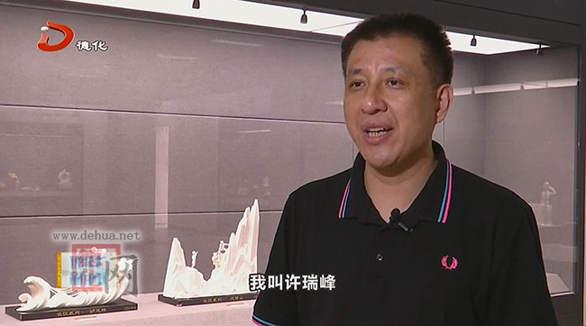 百年风华 丹心向党——许瑞峰《长征系列作品》 - 憨鼠网