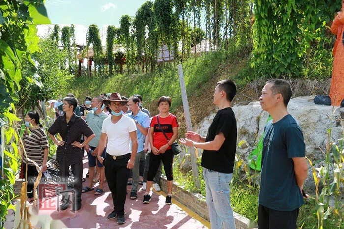 县残联举办农村残疾人实用技术培训班 - 憨鼠网