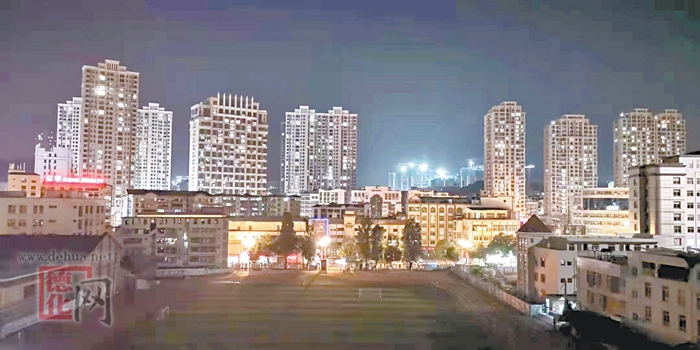 路灯夜景开启“节能模式” - 憨鼠网