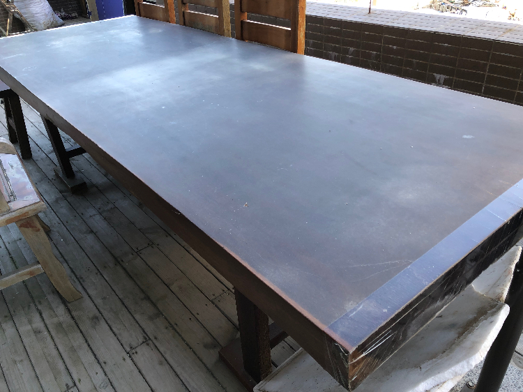 转让一套进口高档实木办公桌椅，桌面100cm*280cm 重约1000斤，赠5张太师椅+1张长凳，需自提价格面议，（地点 - 德化论坛